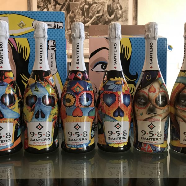 958 Santero calavera diego bormida artist bubble of art bottiglie dipinte wine prosecco (3)