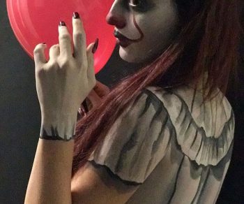 Bodypainting make up halloween it clown scary sexy (8)