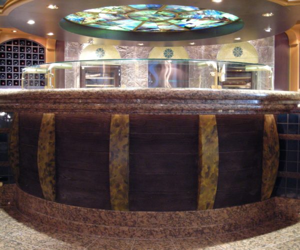 Emerald Princess Cruise Line PCL art artworks paintings decorazione pittorica mural finti marmi (55)