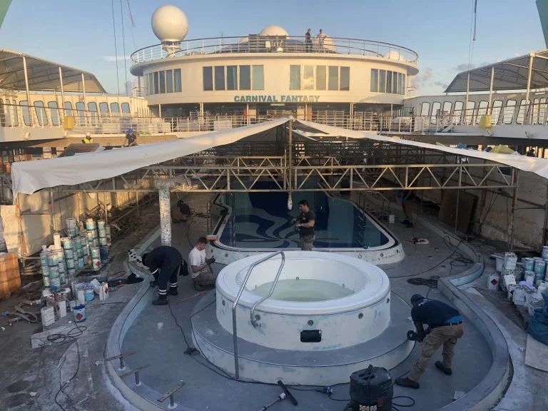 Carnival-cruise-Fantasy-diego-bormida-artist-pool-chemco-design-epoxy-resin-precetti-18-768×576