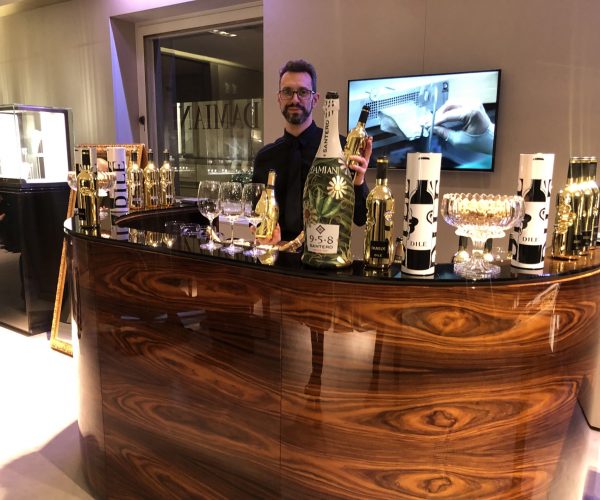 Damiani Santero 958 hand painted bottle wine champagne prosecco dipinto a mano arte bottiglia vino custo luxury lusso (7)