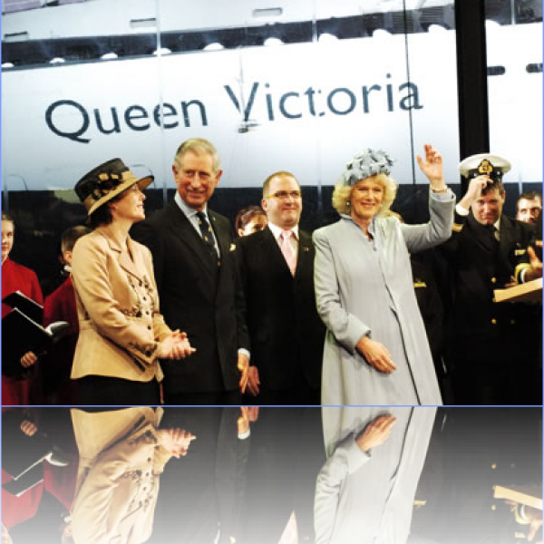 queen-victoria-cunard-lines-cunardia-cruise-ship-queen-elizabeth-kate-royal-theatre-finto-marmo-fake-marble-queens-room